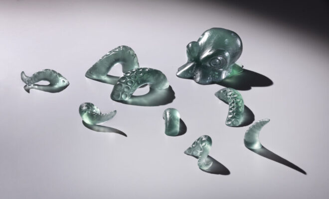 Transparent green cast glass Octopus